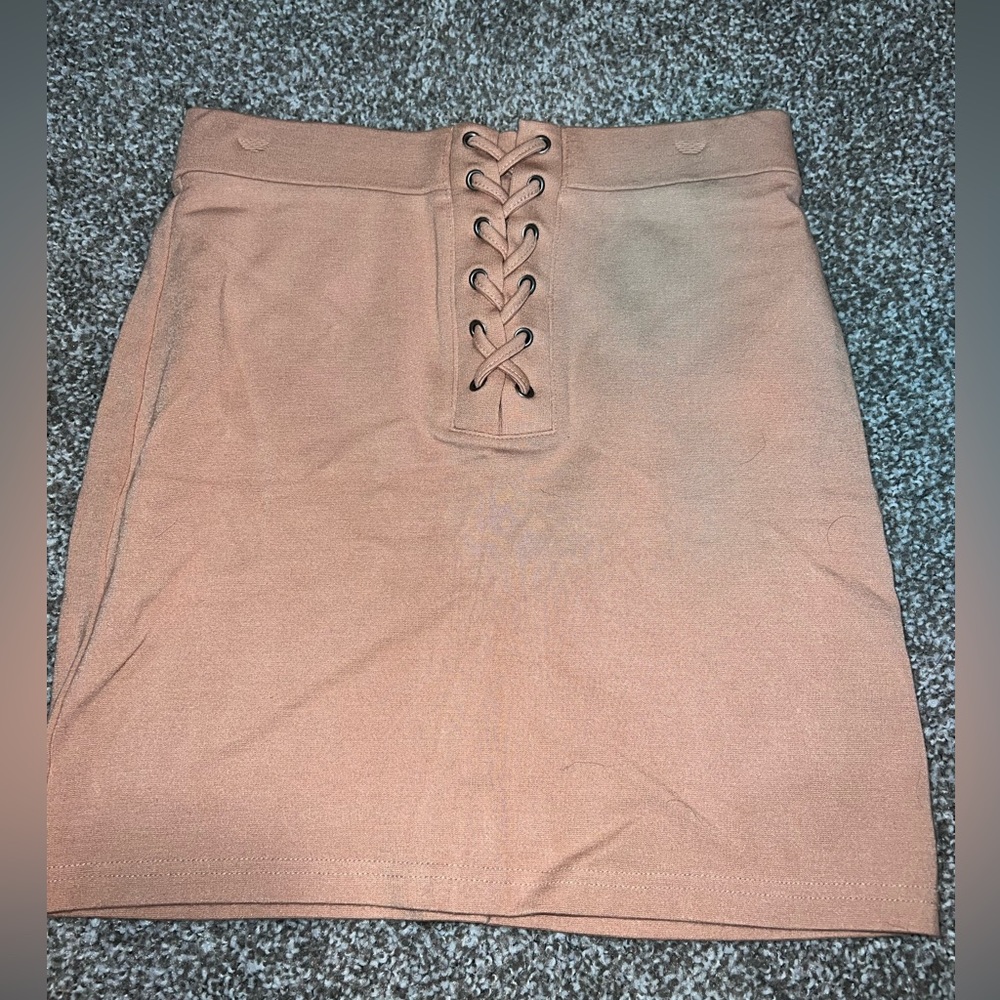 Mini Skirt - Picture 2 of 4